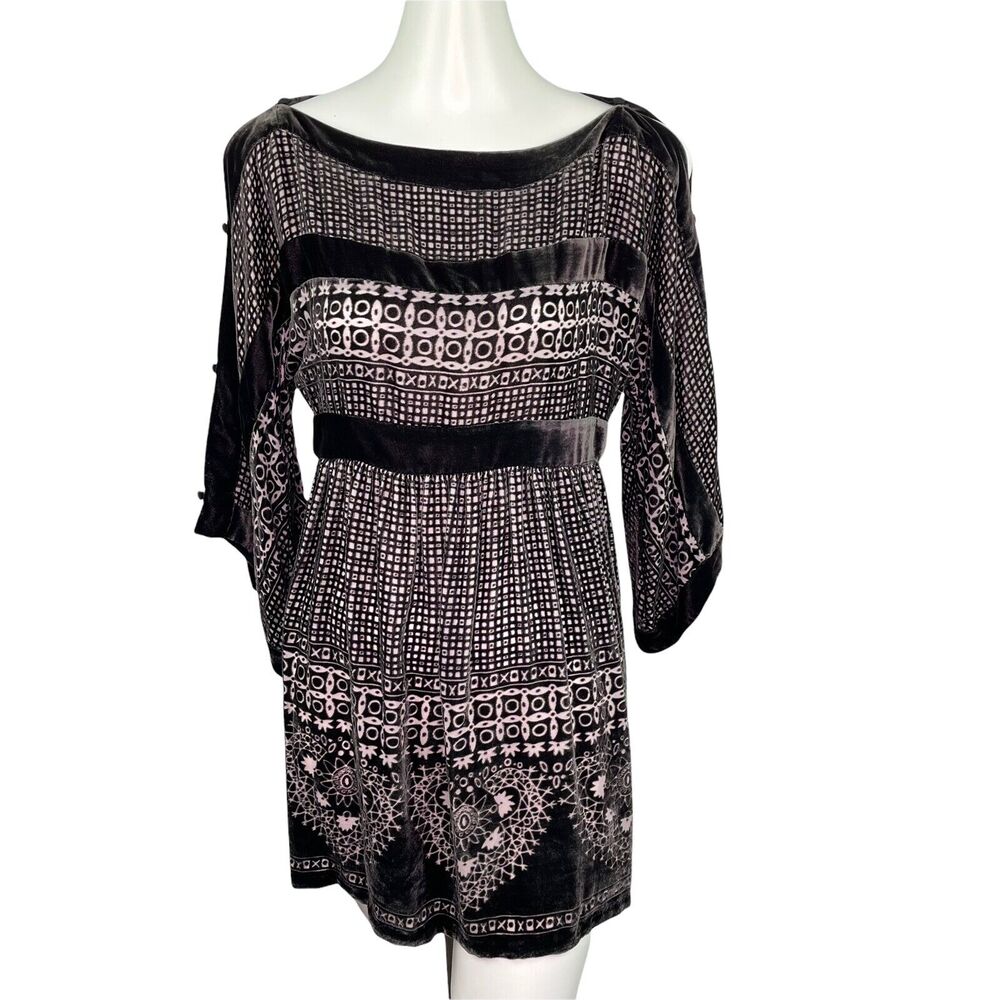 BCBG MaxAzria Brown Velvet Open Shoulder Bell Sleeve Short Dress Women's Sz S